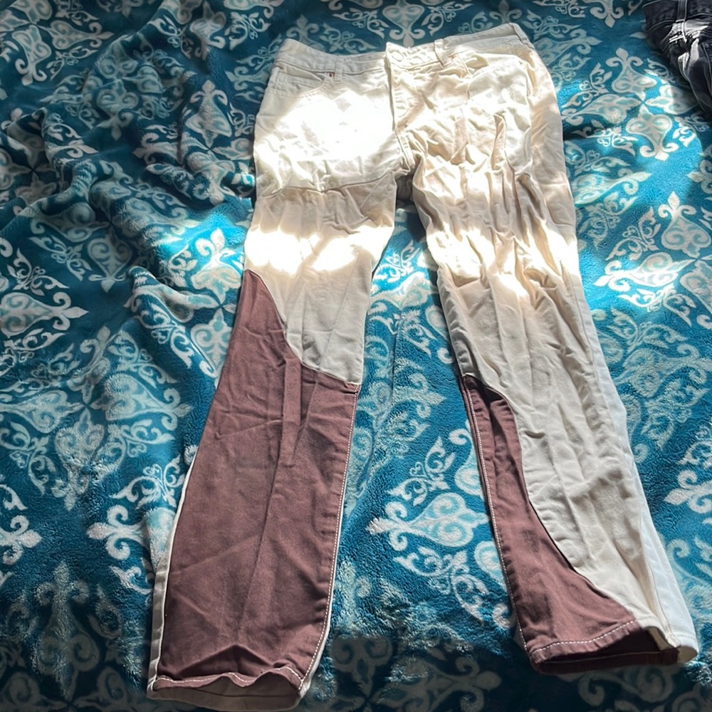 Tan And brown pair of jeans from PacSun size 28 Mom Jean